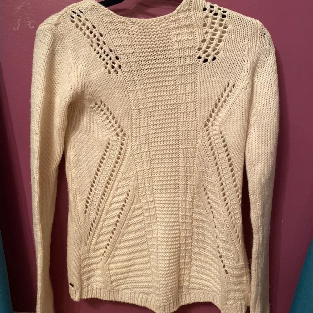 O’Neil sweater